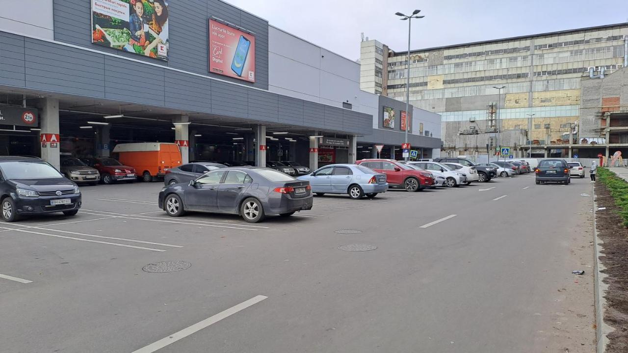 Аэропорт Кишинев 24&24 Daire Dış mekan fotoğraf